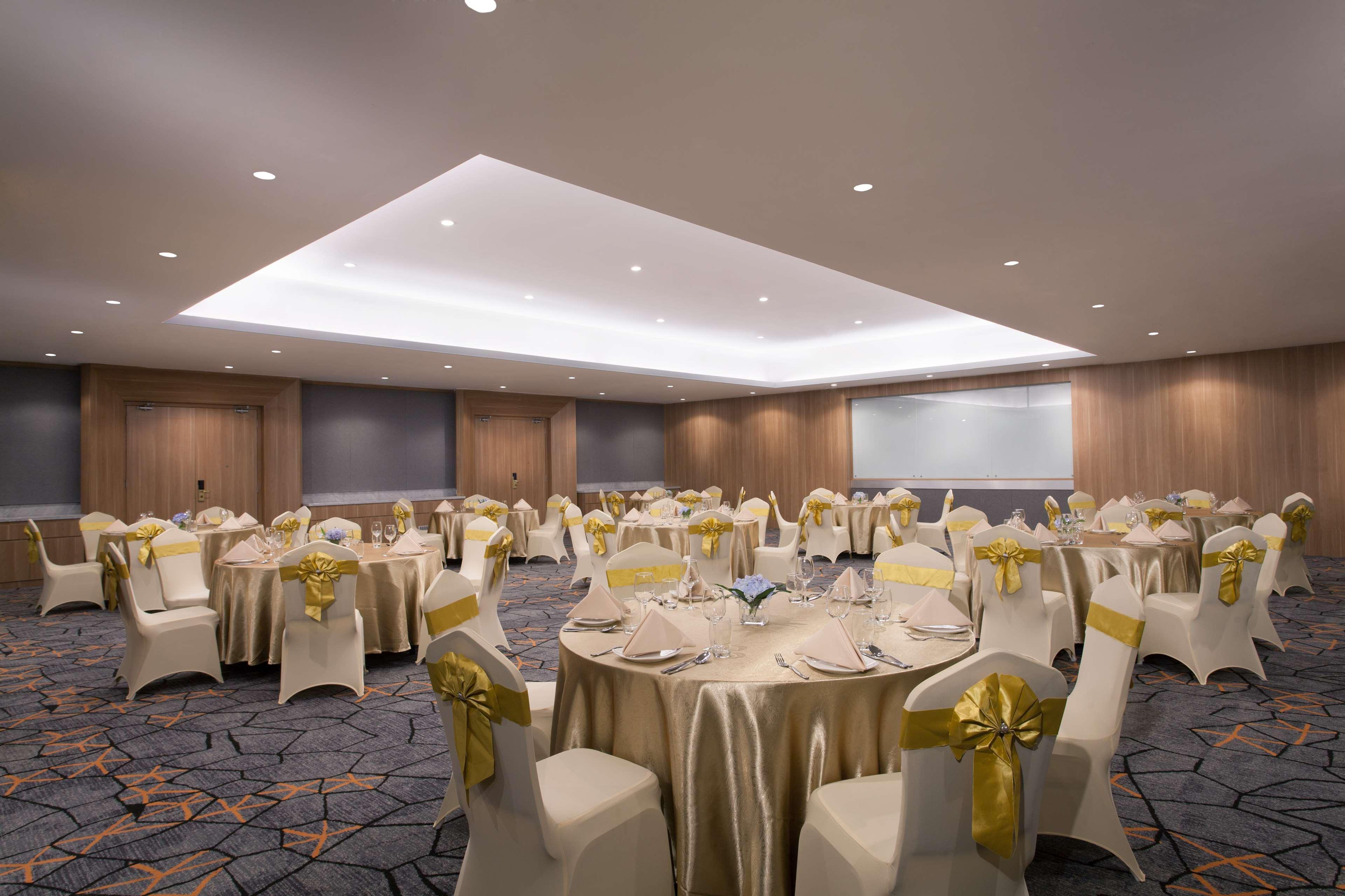 Aiho Hotel Medan Extérieur photo